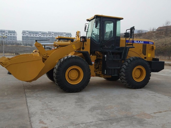 國三SHANMON956D裝載機(jī)